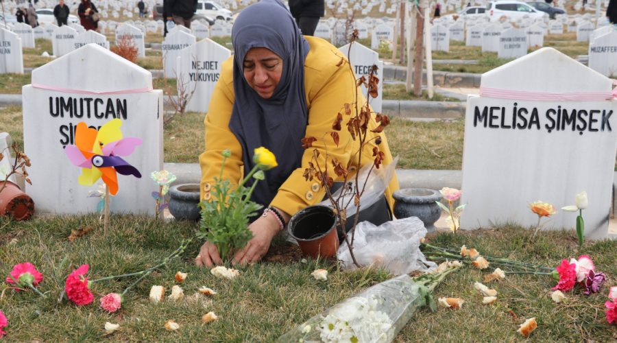İki kardeş vahşet kurbanıydı! Kahreden DNA gelişmesi!