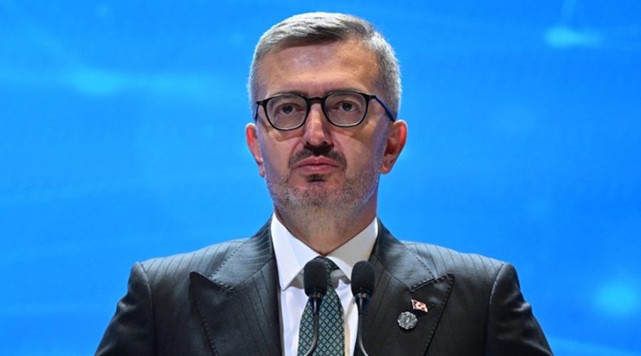 İletişim Başkanı Duran’dan Cumhurbaşkanı Erdoğan’a yönelik eleştiriye tepki
