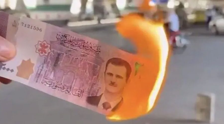 Suriye’de Esed’li paralar tarihe karıştı! Eski banknotları yaktılar