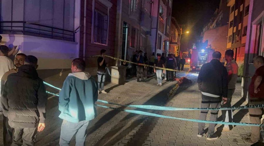 Tokat’ta apartman dairesinde yangın paniği: 4 kişi dumandan etkilendi